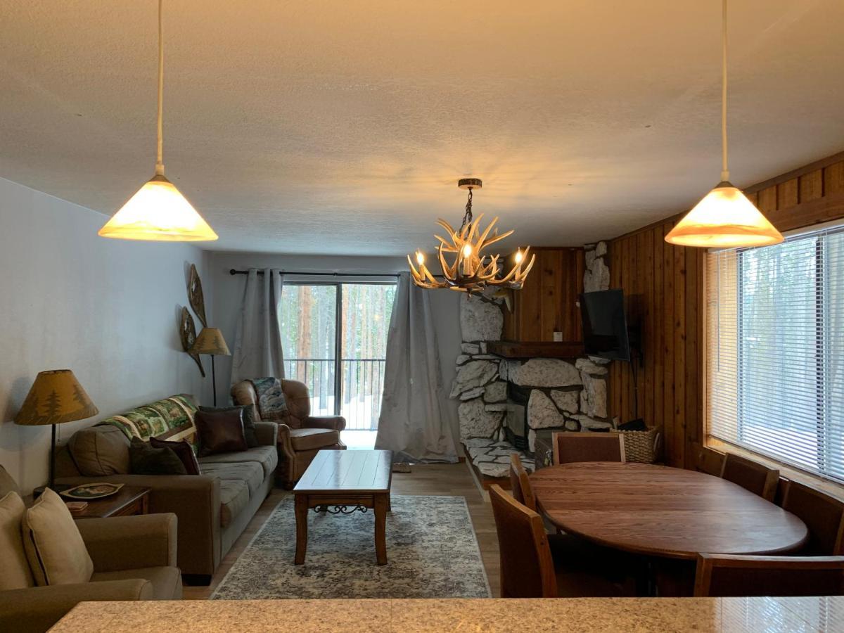 Beaver Village Apartment Fraser Dış mekan fotoğraf